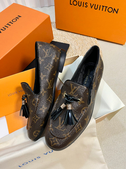 Louis Vuitton Mocassin
