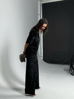 Бархатный костюм чёрный