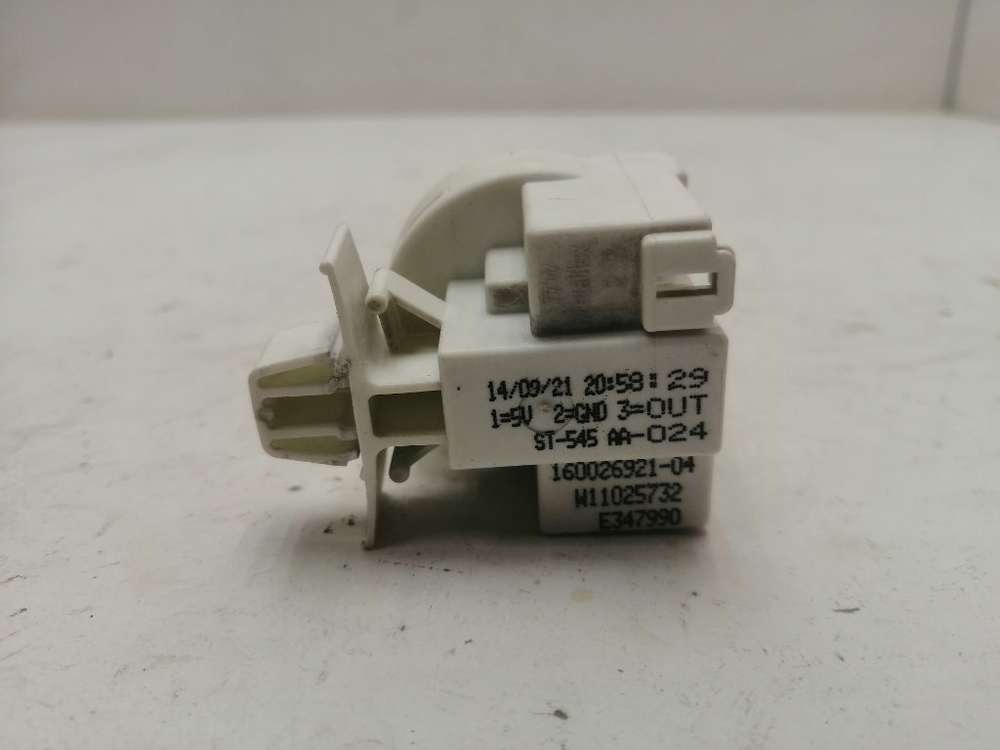 IWSB5105 кт99 Датчик уровня воды для стиральной машины Indesit 16002692104 б/у