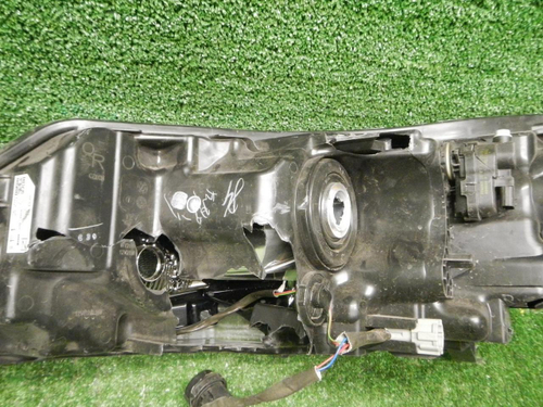 Битая Фара правая Nissan Qashqai 2 j11 (17-23) галоген