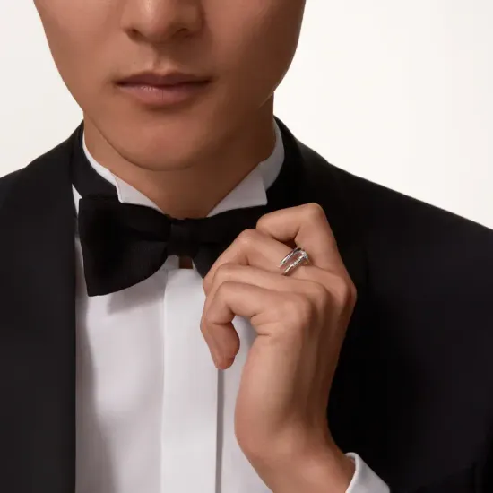 Кольцо Cartier Juste un Clou, classic model, с бриллиантами