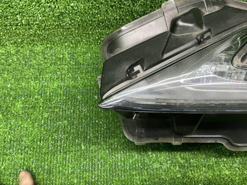 ДХО левый Lexus NX 1 (2017-2021) LED Динамический