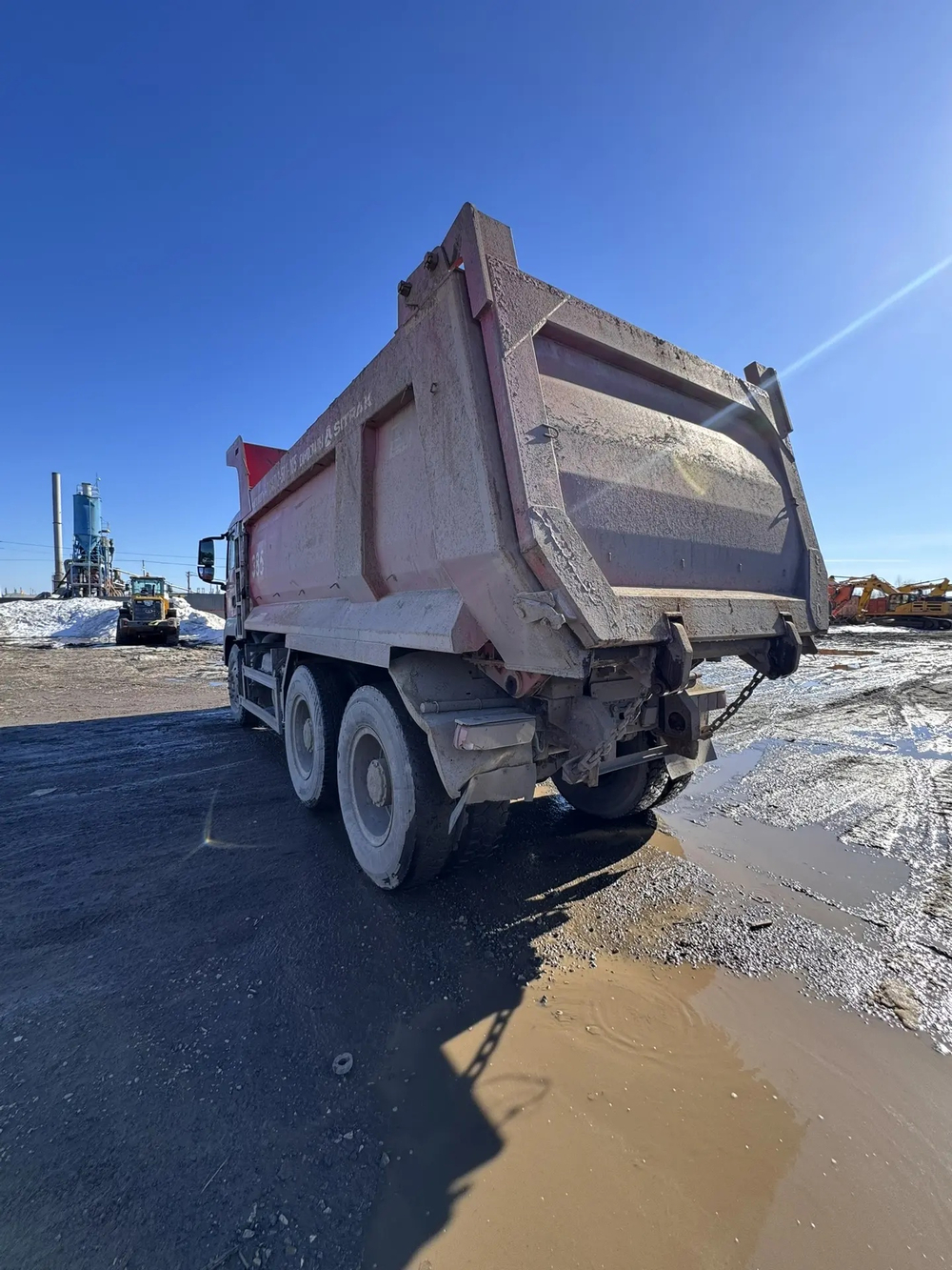 SITRAK C7H 6x4 Самосвал ZZ3256V384ME (Дизельный, 10,5 л, 400 л.с., МТ)