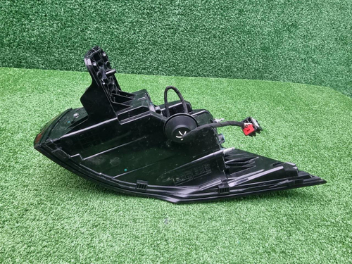 Фонарь левый внешний Geely Monjaro (2021-н.в.)