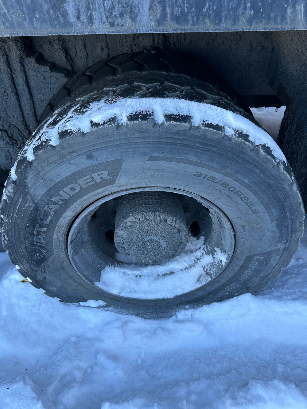 Shacman (Shaanxi) SX* 8x4 Самосвал SX33186V366 (Дизельный, 11,6 л, 423 л.с., МТ)