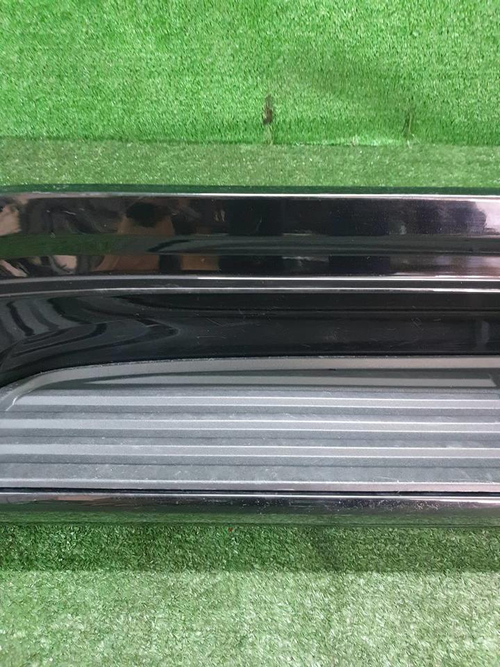 Накладка порога правая Toyota Land Cruiser 300 (2021-н.в.)