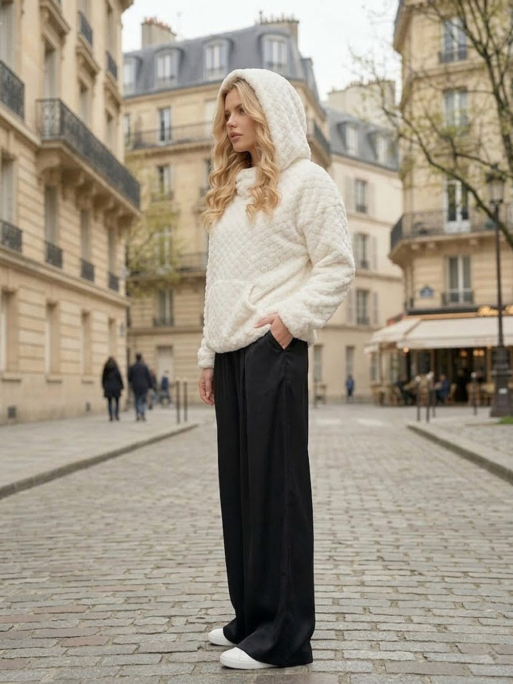 Худи /эко мех / белый