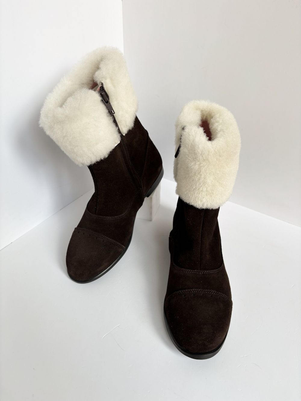 Новые замшевые сапоги Jacadi, 32