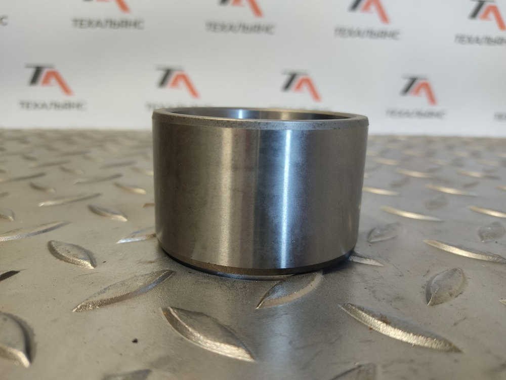 Втулка 9T-2883