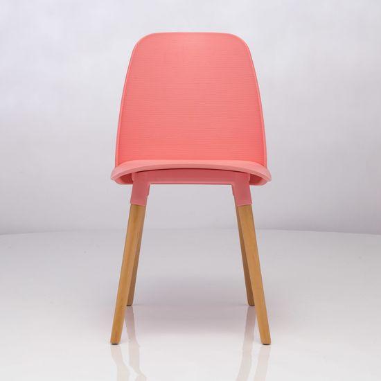 Стул пластиковый обеденный Nerd розовый