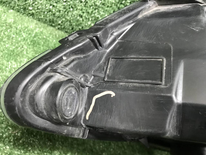 Фара правая Geely Atlas 1 (2016-2022) LED