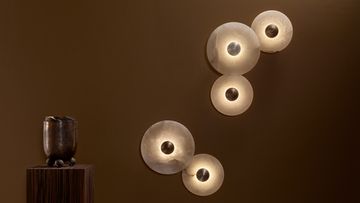 Apparatus Median 1 Surface mount