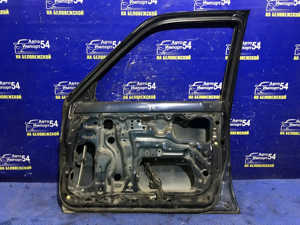 Дверь передняя правая TOYOTA HILUX SURF 1992