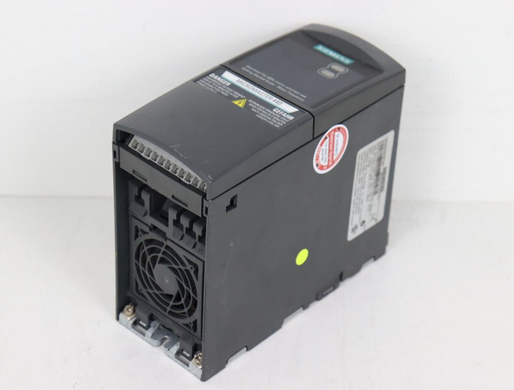SIEMENS 6SE6440-2AB15-5AA1