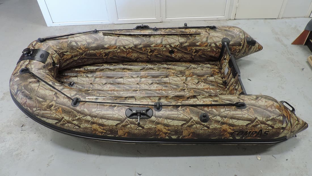 Лодка ПВХ COMPAS 285E