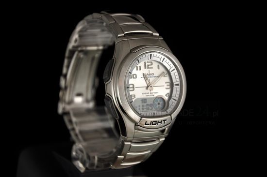 Наручные часы Casio AQ-180WD-7B