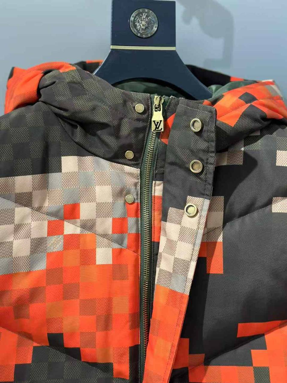 Пуховик Louis Vuitton