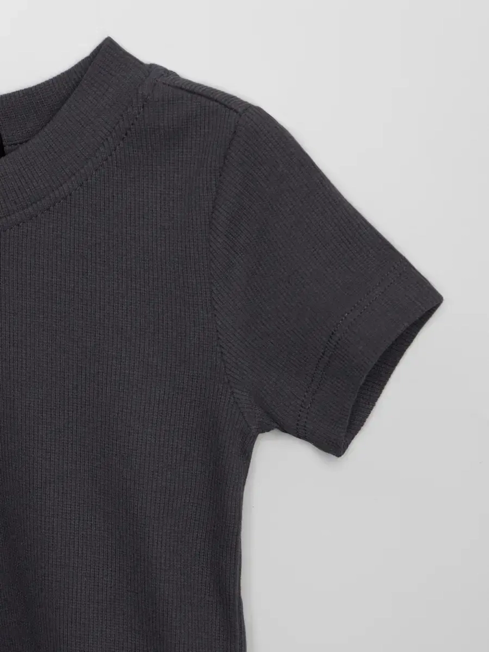 Костюм для девочки на лето с шортами