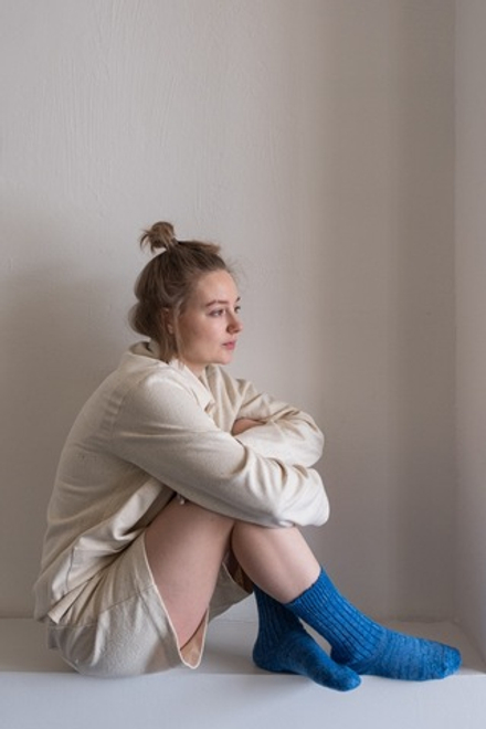 Носки ярко-синего цвета из шерсти