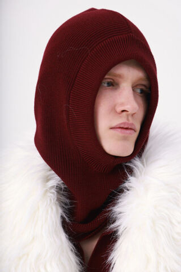 Капор вязаный, бордо