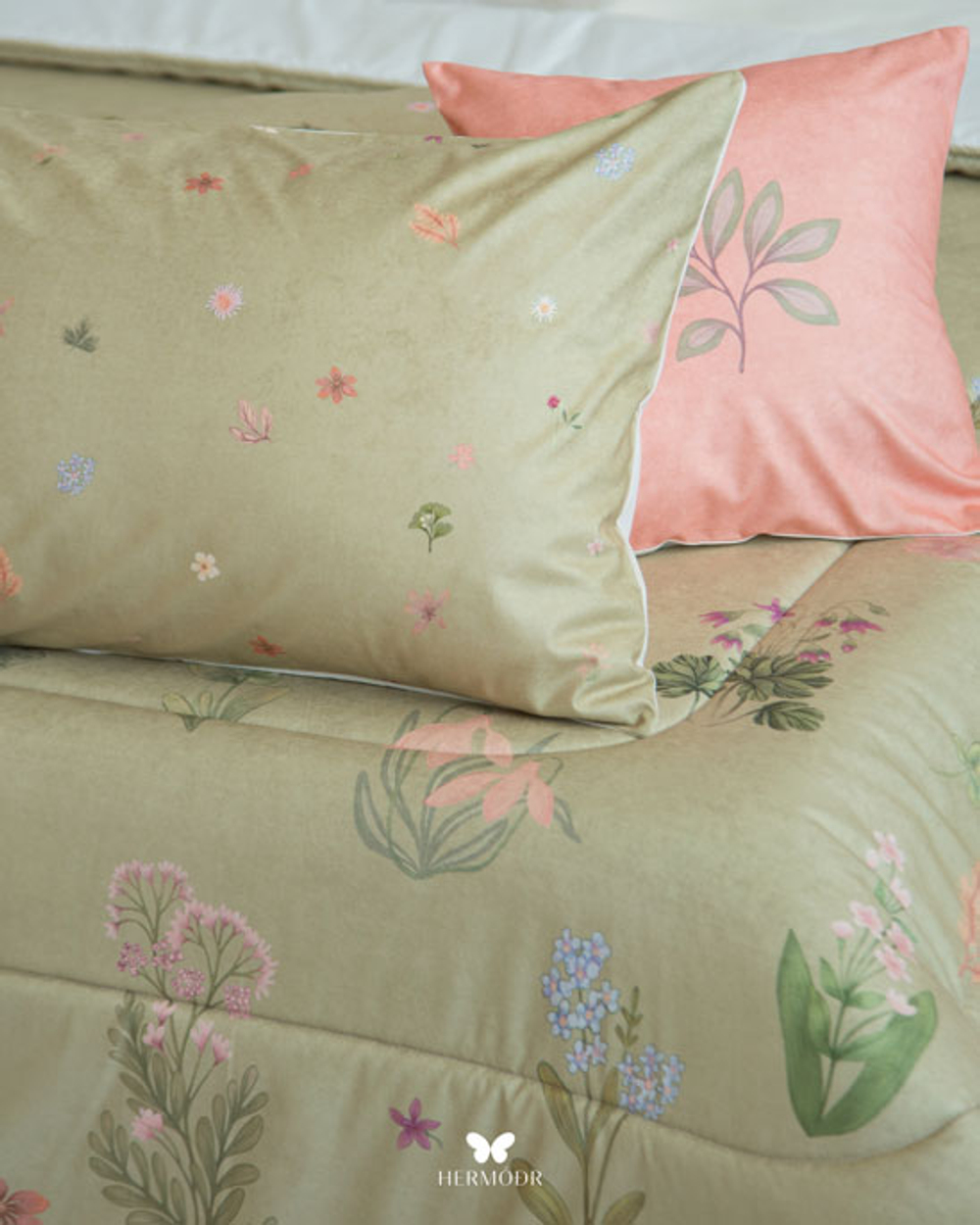 Комплект постельного белья двуспальный Pasio Hermodr 8 предметов 130220265 Иран