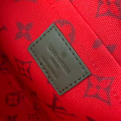 Louis Vuitton Pochette Voyage Souple