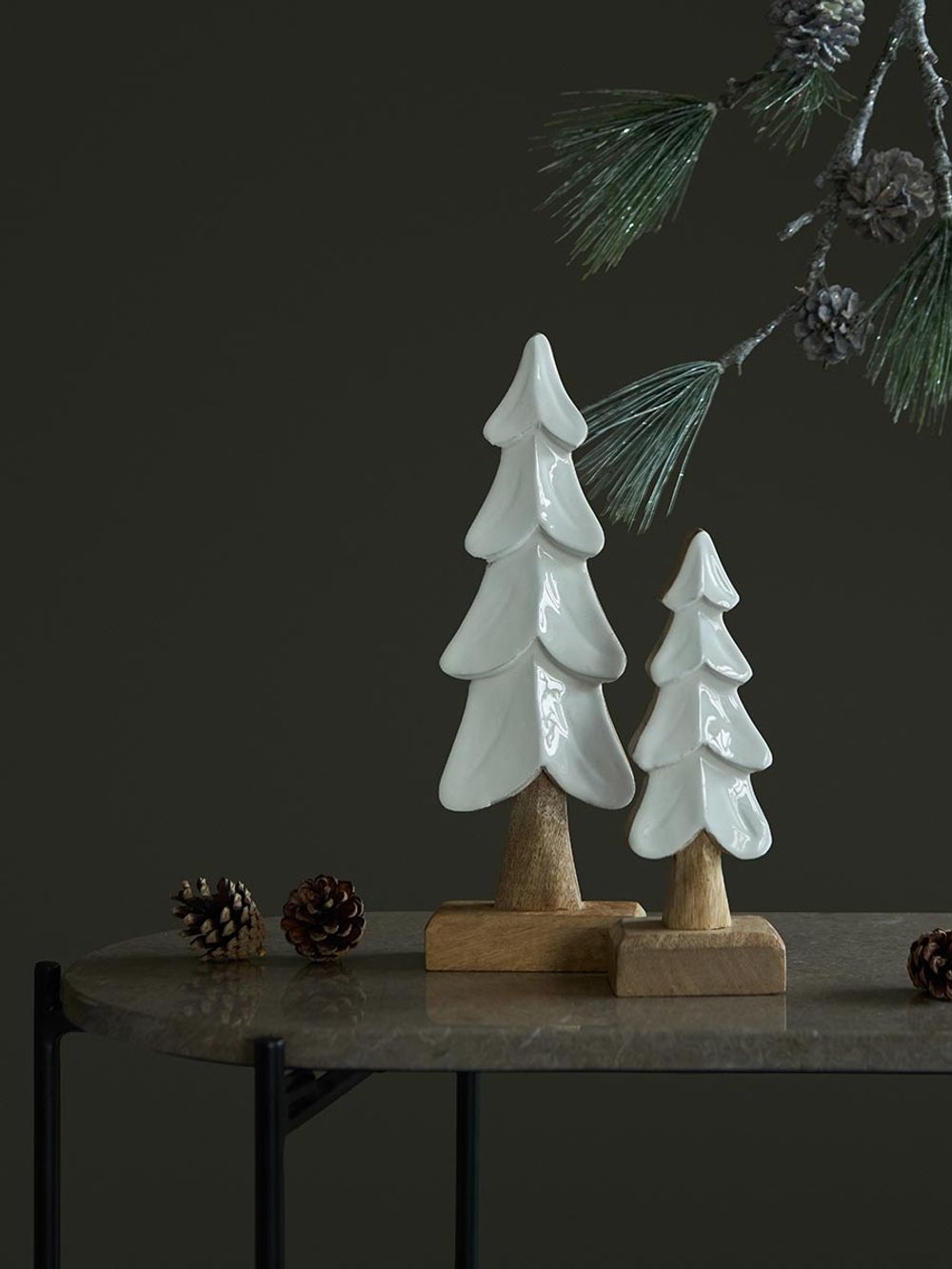 Декор новогодний Snowy tree из коллекции New Year Essential, 30 см