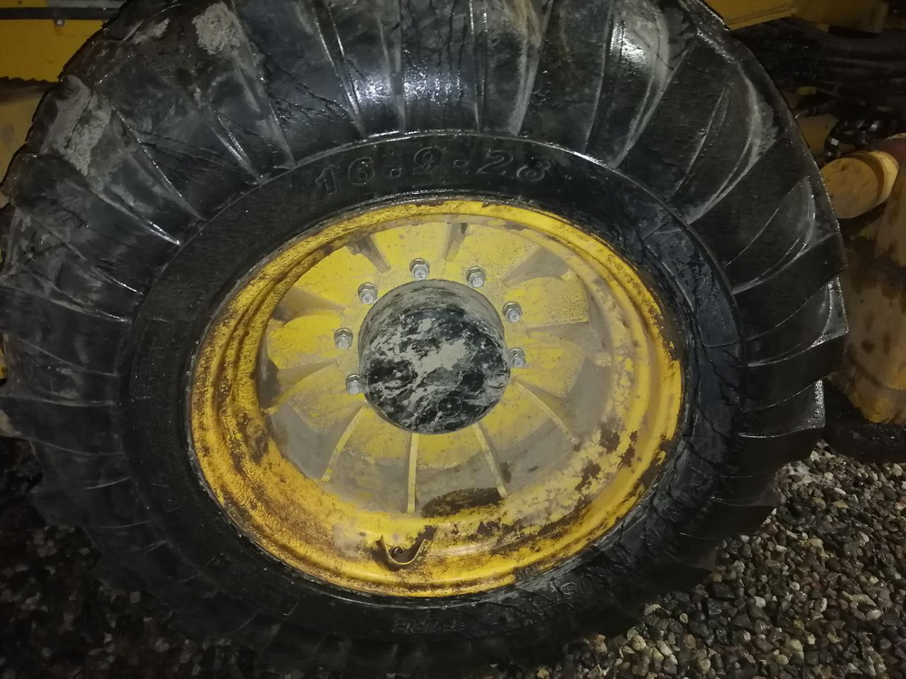 SHANMON 388 Экскаватор-погрузчик 388H (Дизельный, 4,8 л, 102 л.с., АТ)