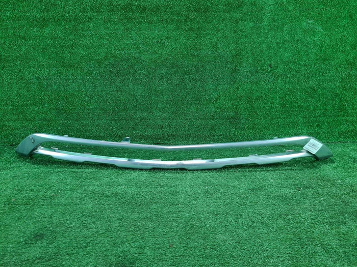 Накладка переднего бампера Mercedes GLK X204 (2012-2015)