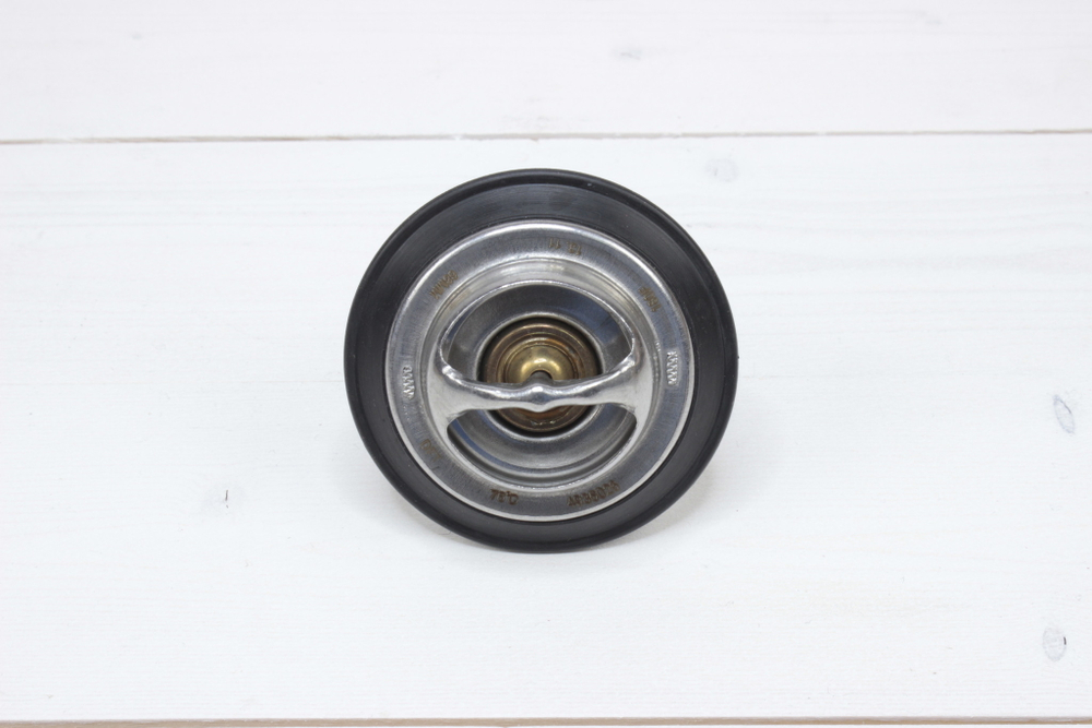 Термостат Cummins ISLe 0767 /4936026, 4941322, 4992231, 5273379/