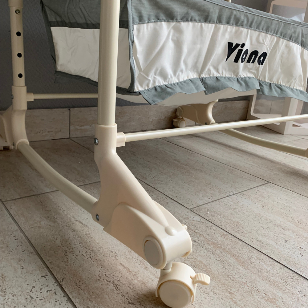 PITUSO Колыбель 3 в 1 Viana на колёсах Misty Olive/Оливковый