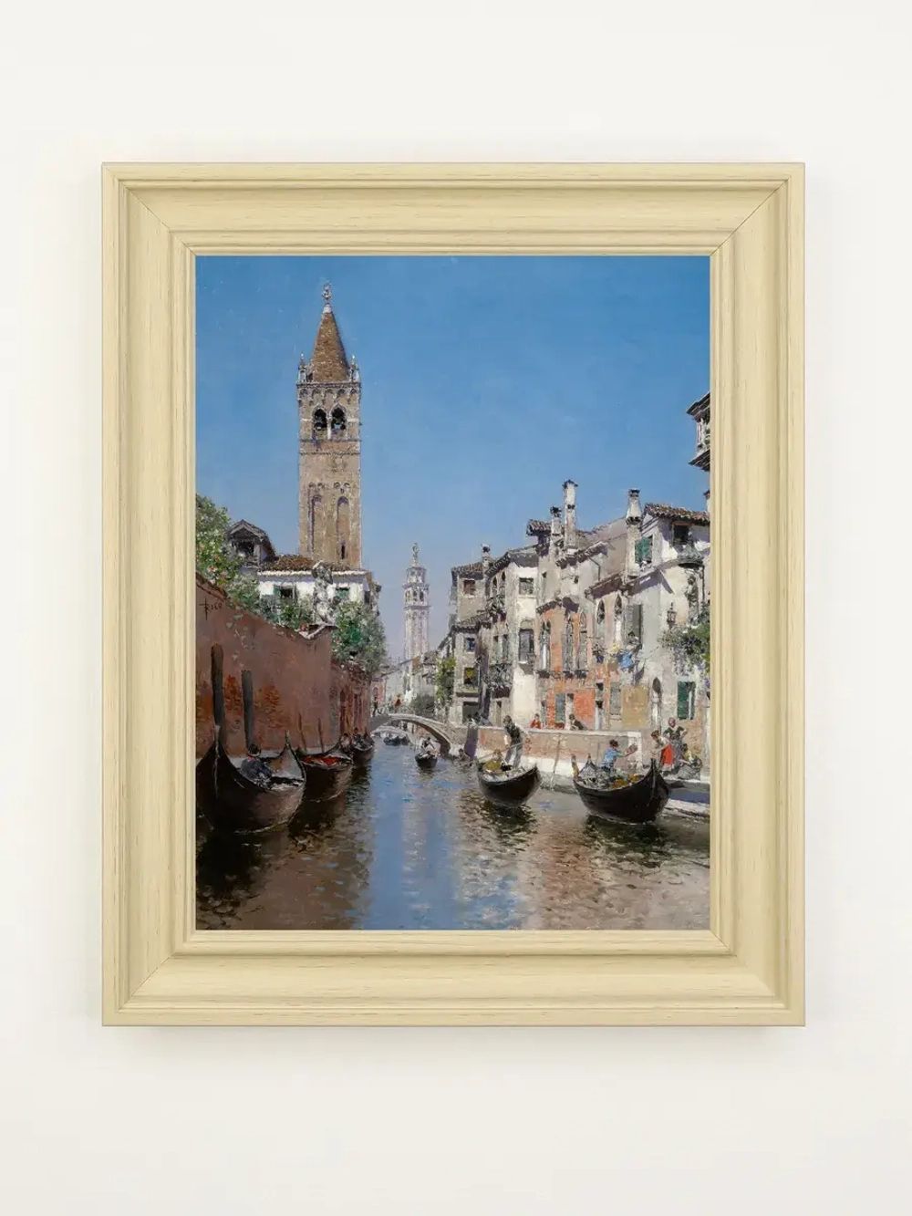 Картина настенная интерьерная в раме