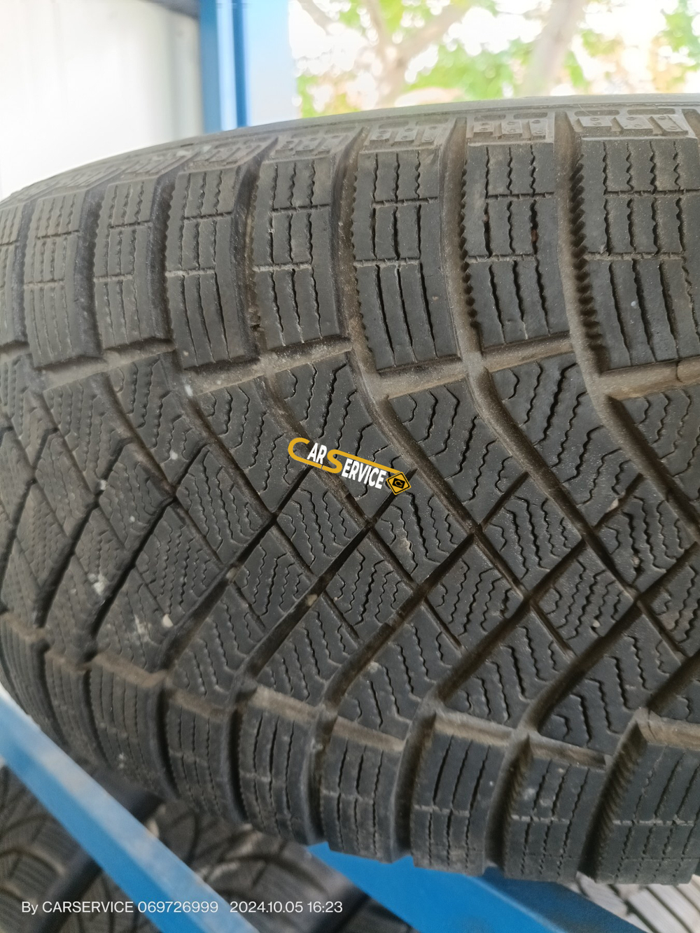 Perelli 245/50R18 Оригинальные литые диски R18 BMW x5