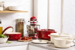 KitchenAid Овальный чугунный кастрюля 30 см 5,6 л красный EAN 4894871009271