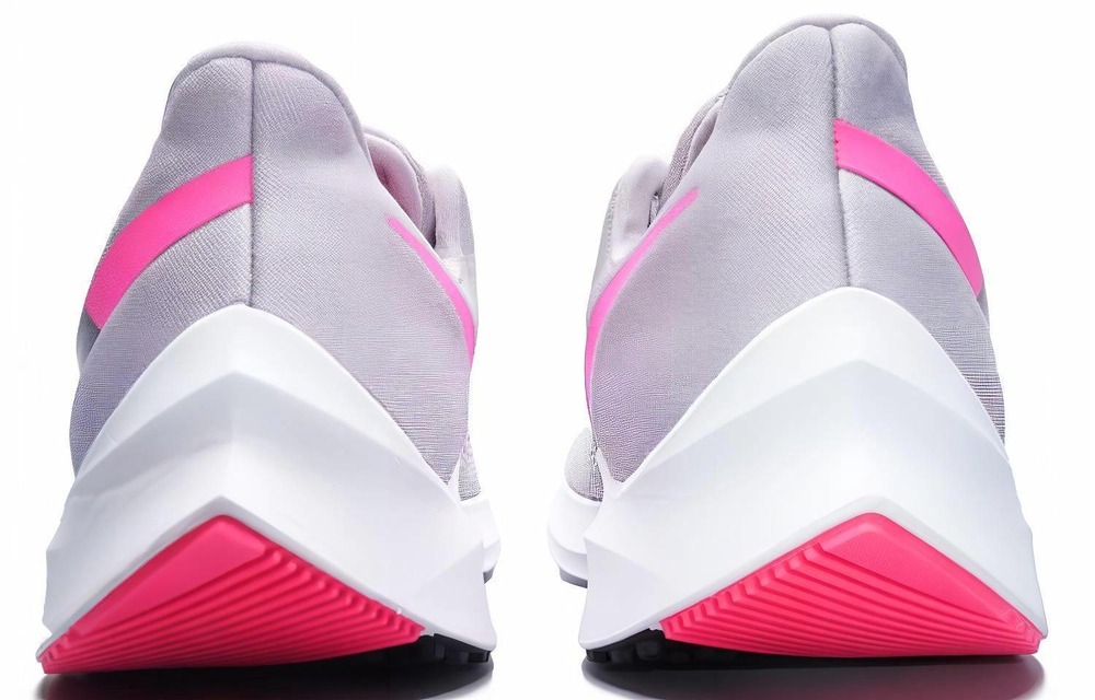 Кроссовки Nike Zoom Winflo 6