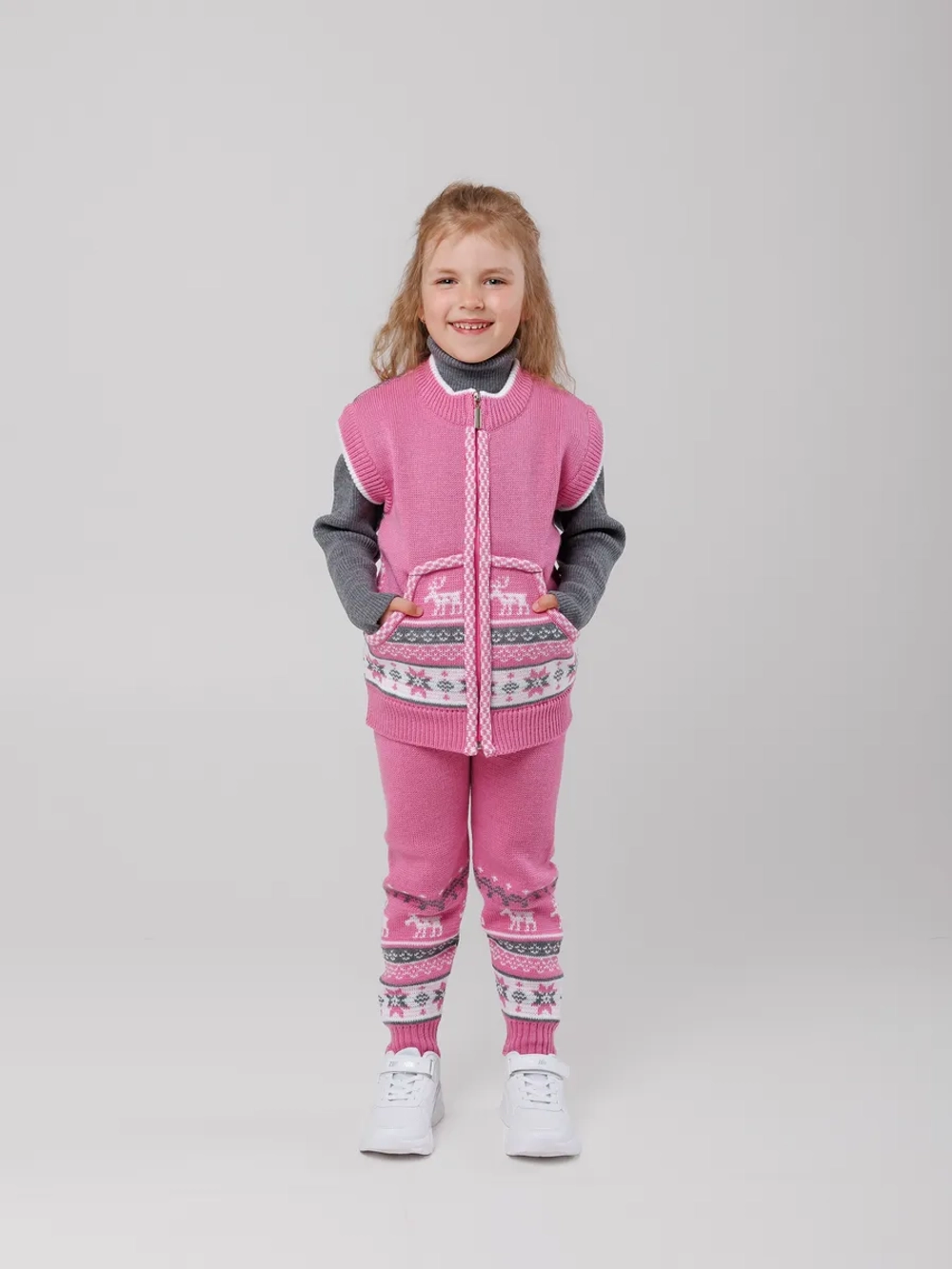 Жилетка вязаная на молнии