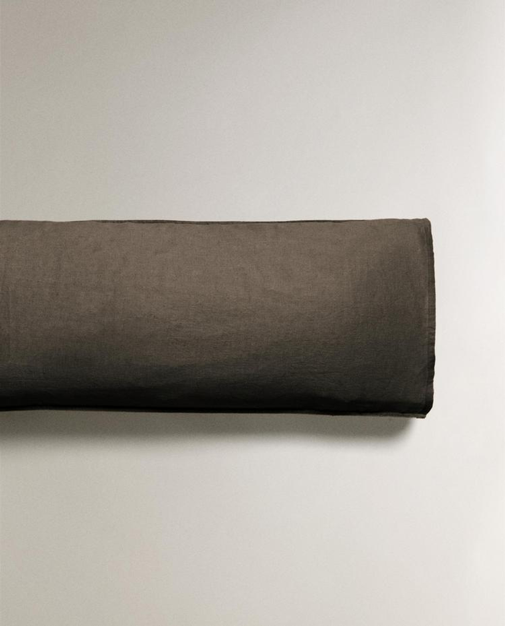 ZARA HOME ОДНОТОННАЯ НАВОЛОЧКА, КОРИЧНЕВЫЙ