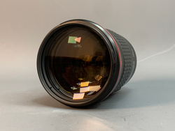 Canon EF 135mm 2L USM