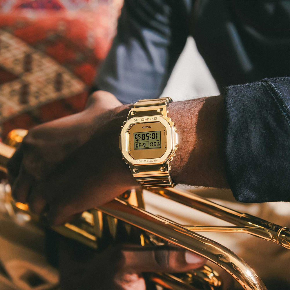 Часы Casio GM-5600YMG-9