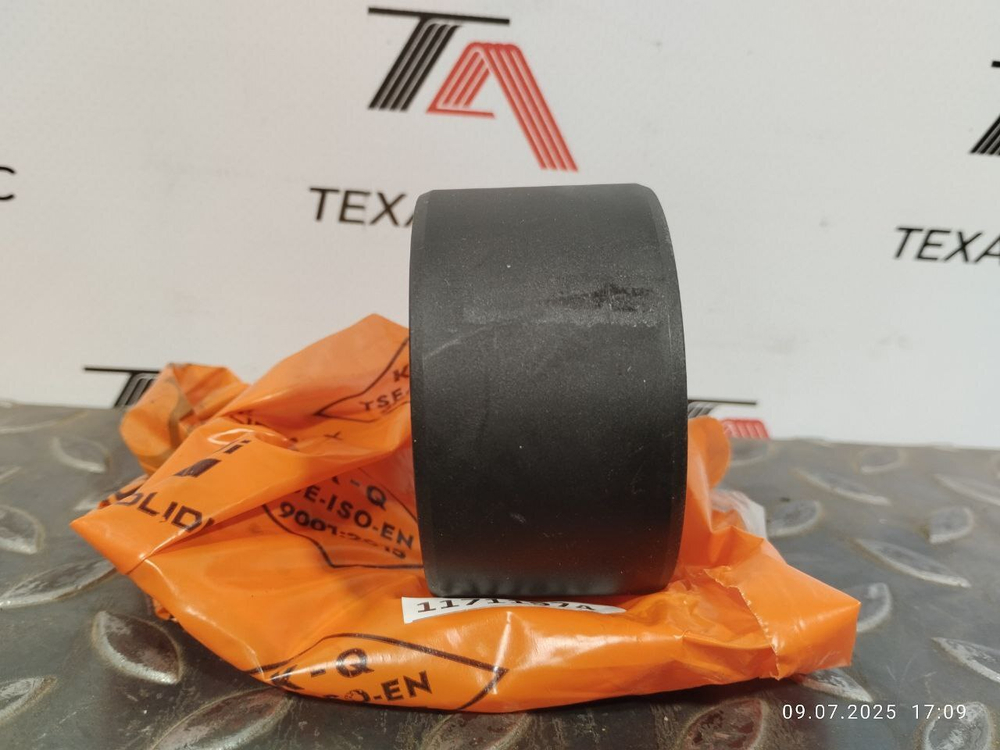 Втулка 11711974