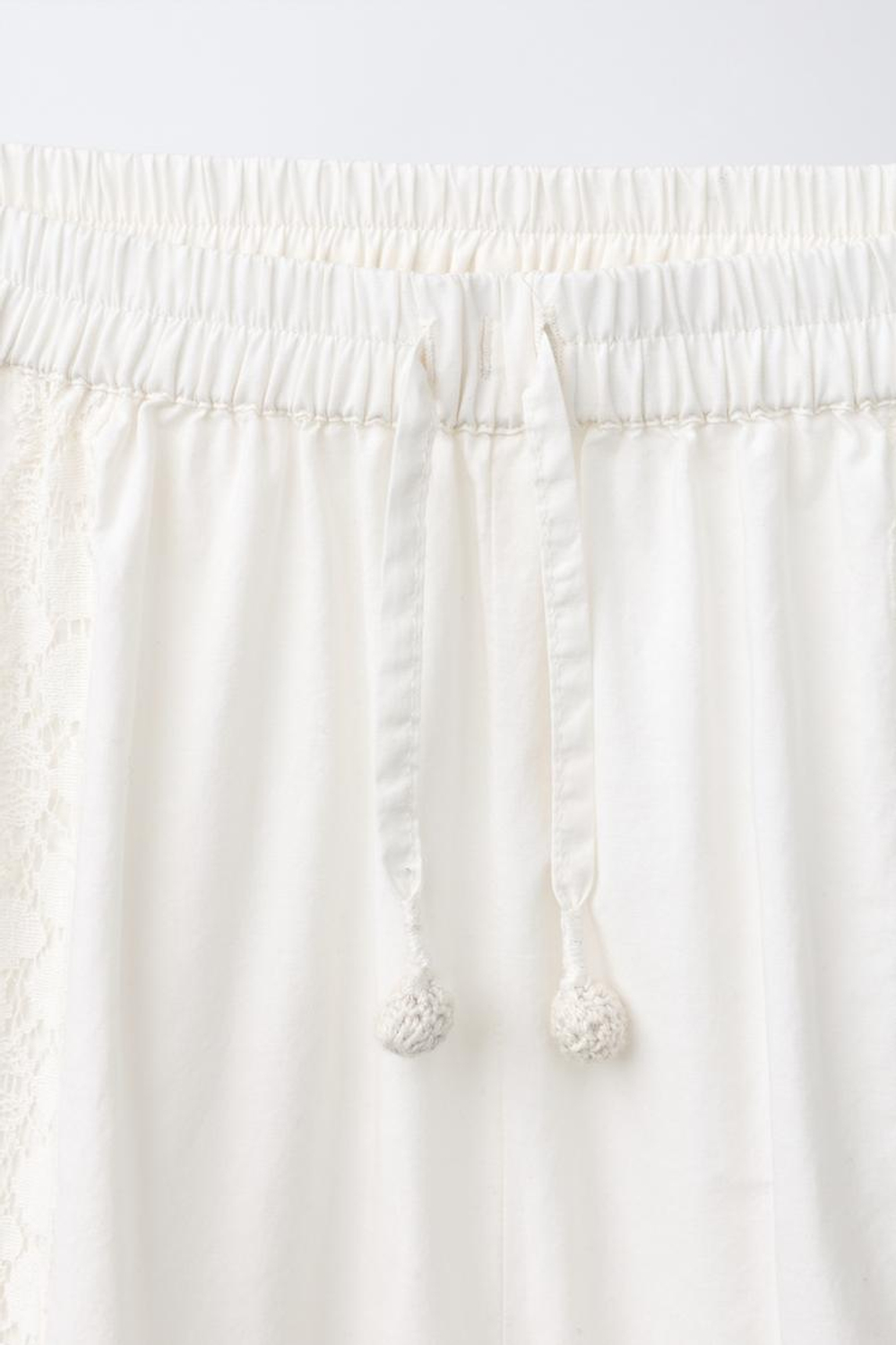 ZARA БРЮКИ-БОМБЕРЫ С ВЫШИВКОЙ LACE, ЖЕЛТОВАТО-БЕЛЫЙ