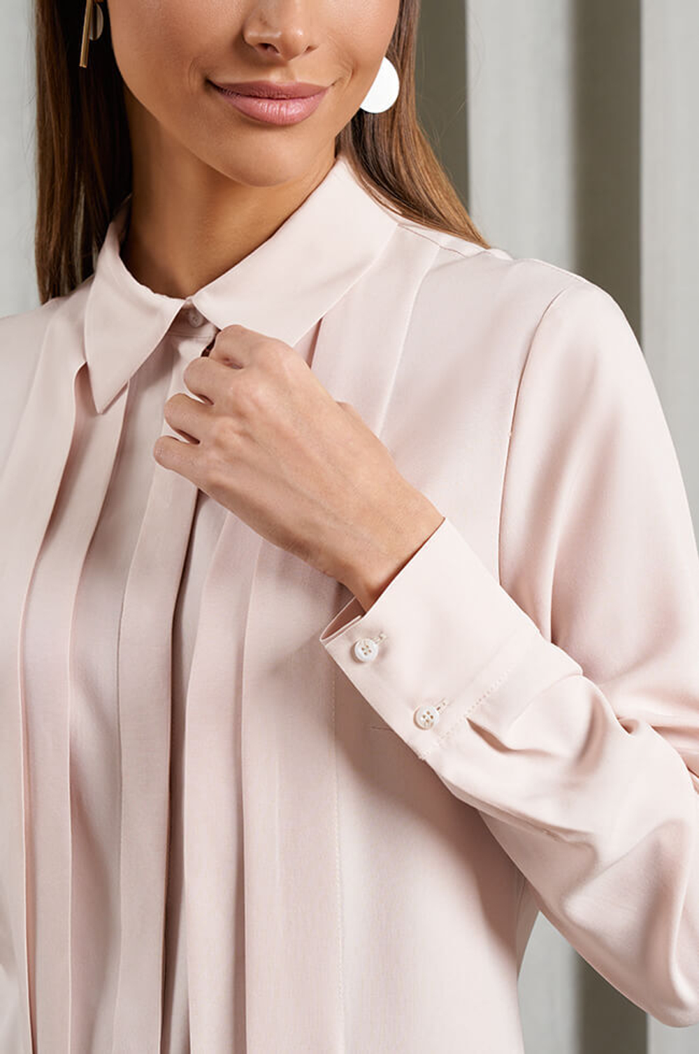 22918 Блузка женская (светло-бежевый)