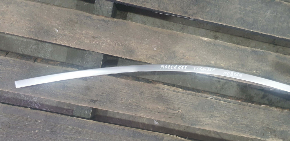 Молдинг двери передней правой Mercedes S (W222) 13-20 Б/У Оригинал A2226980280