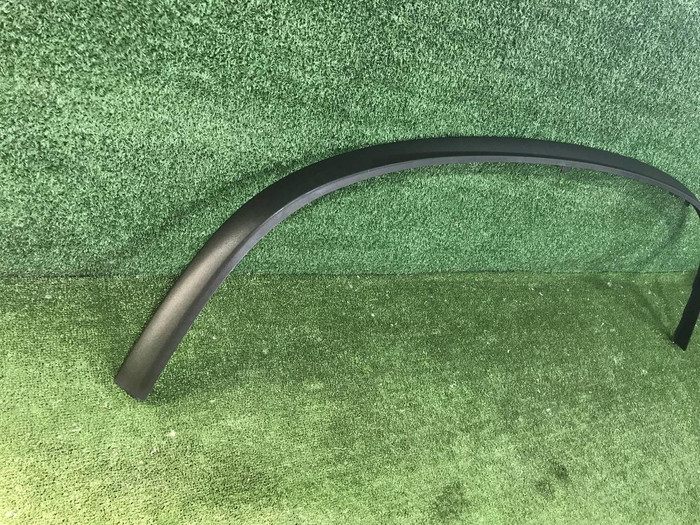 Юбка переднего бампера Renault Fluence (2009-2013)