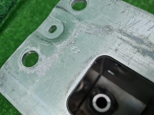 Усилитель передний Genesis GV80 (2020-н.в.)