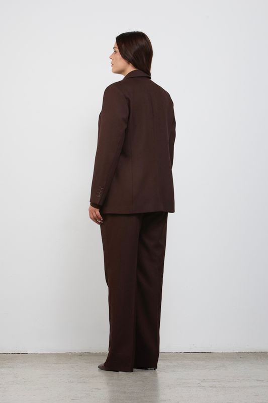 Жакет однобортный с отстрочкой, шоколад