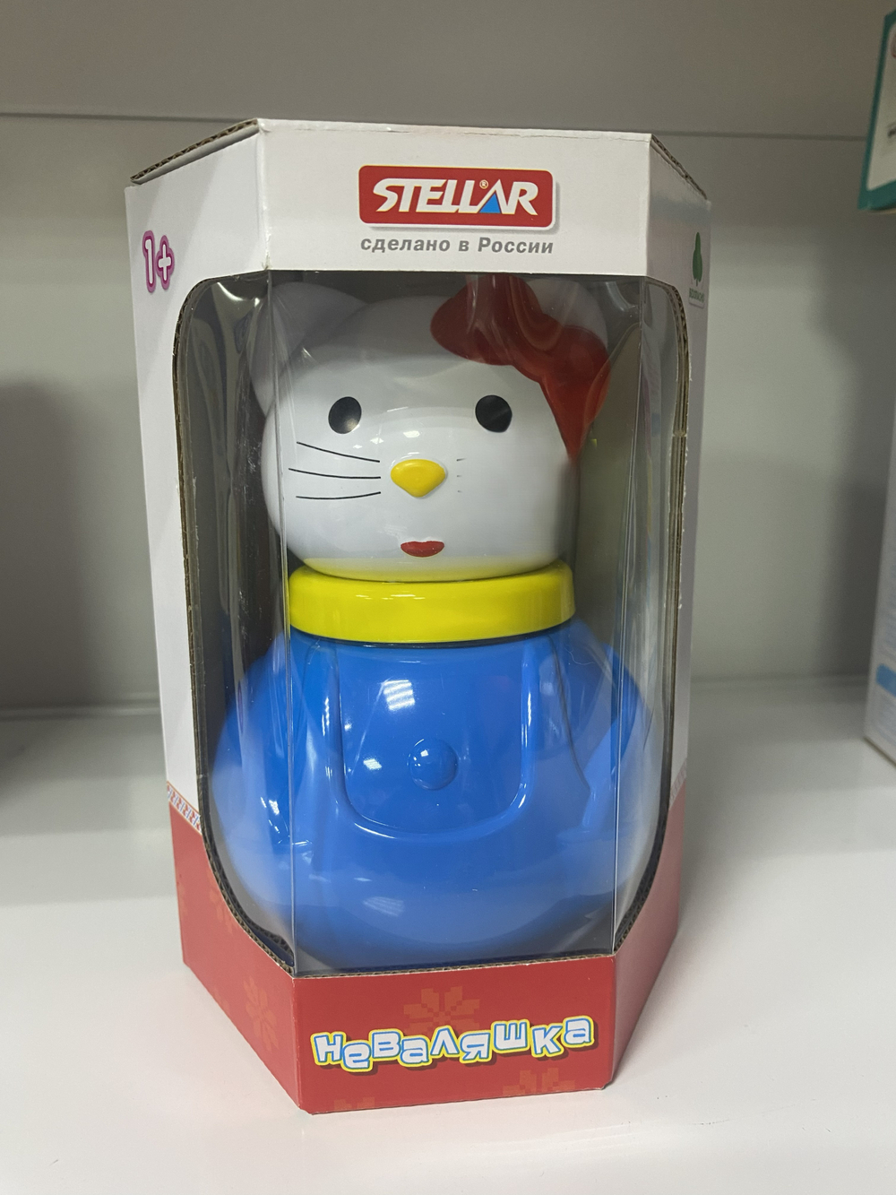 Неваляшка "Кошечка" в коробочке