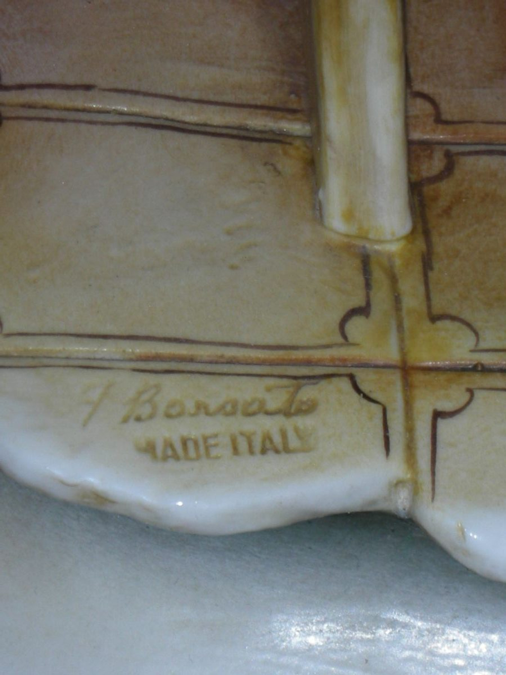 Статуэтка. Фарфор. У сапожника. Capodimonte. Италия