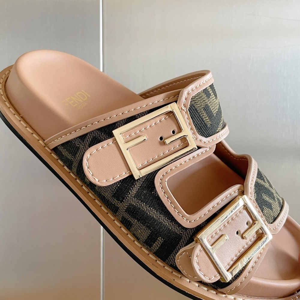 Fendi Feel Slides