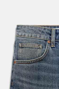 ZARA ДЖИНСЫ КАПРИ TRF ИЗ ДЕНИМА СО СРЕДНЕЙ ПОСАДКОЙ, СИНИЙ